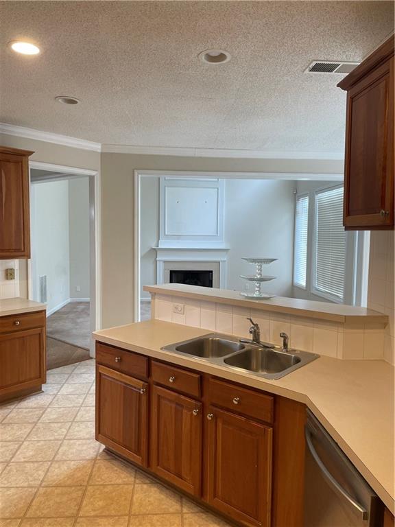 758 Sylvania Trail SE