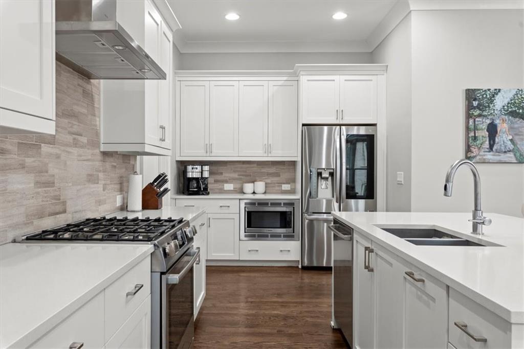 201 Old Orchard Lane