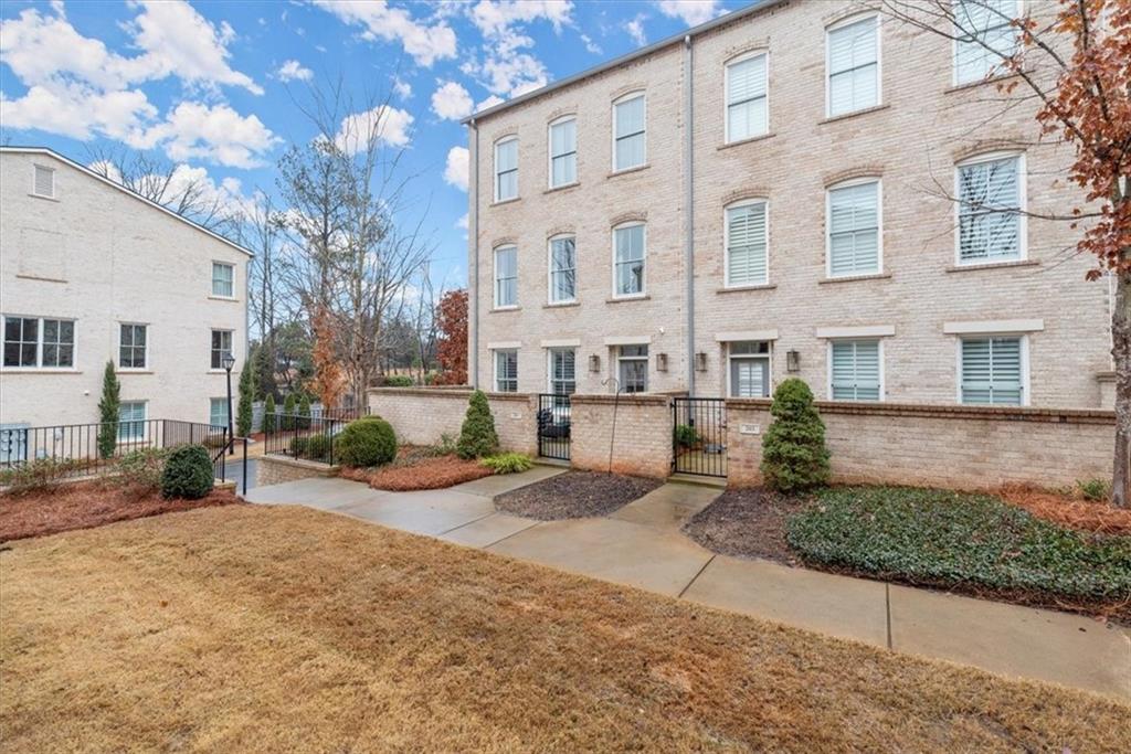 201 Old Orchard Lane