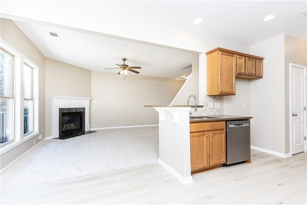 3035 Cross Creek Drive Unit 135