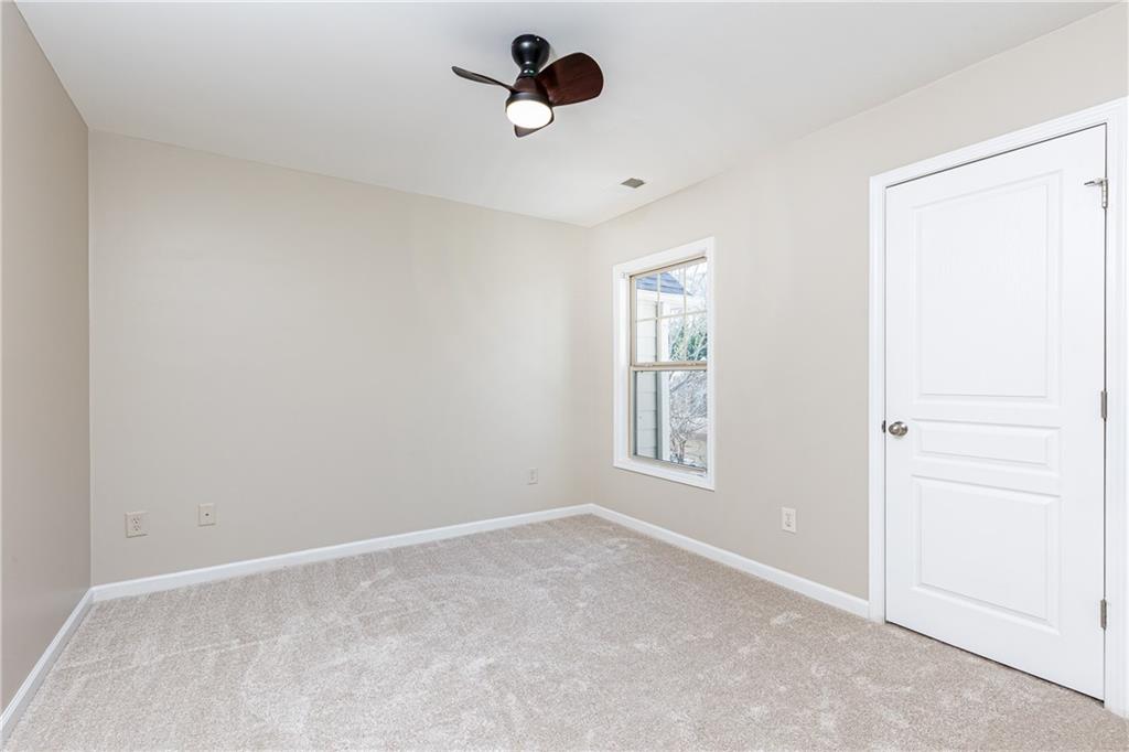 3035 Cross Creek Drive Unit 135