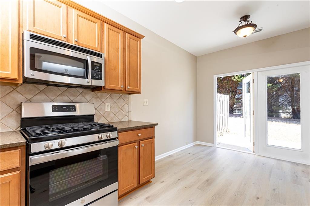 3035 Cross Creek Drive Unit 135