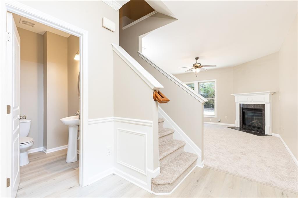3035 Cross Creek Drive Unit 135