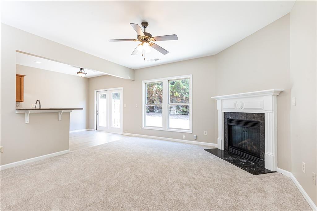 3035 Cross Creek Drive Unit 135