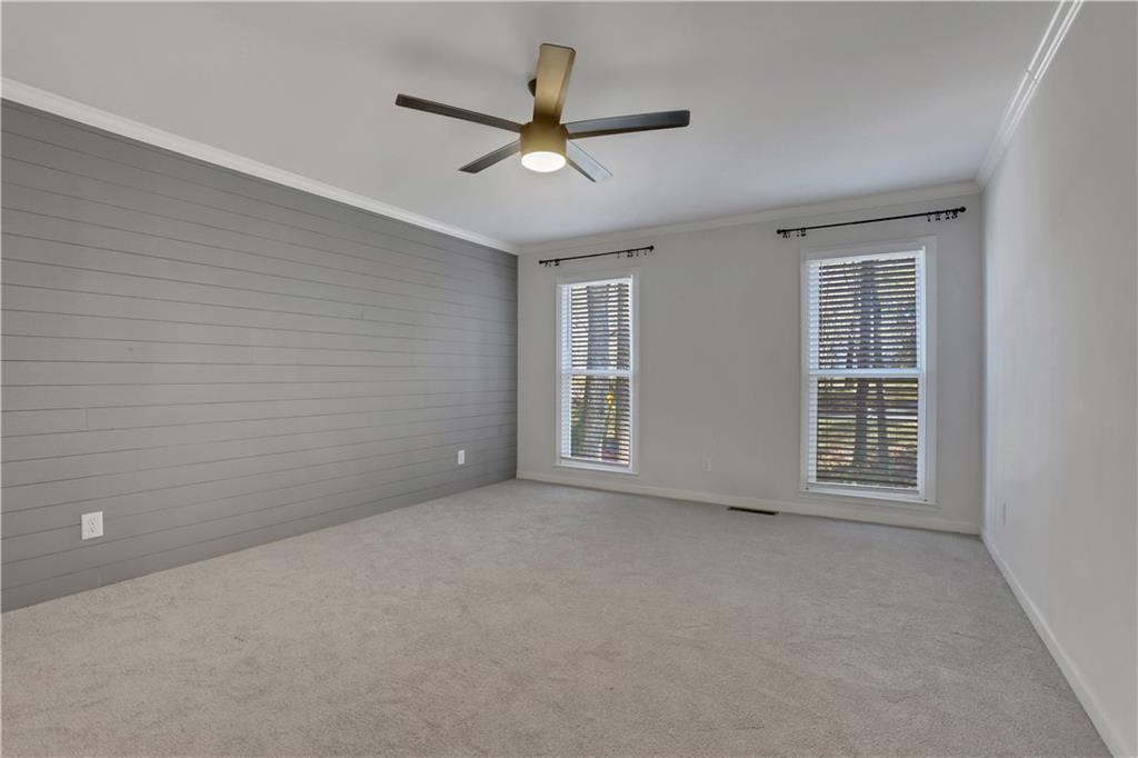 208 Shadowlawn Road SE