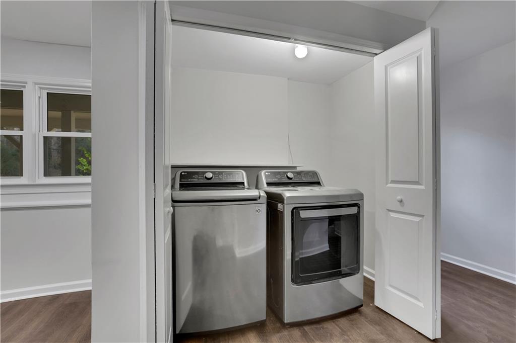 208 Shadowlawn Road SE