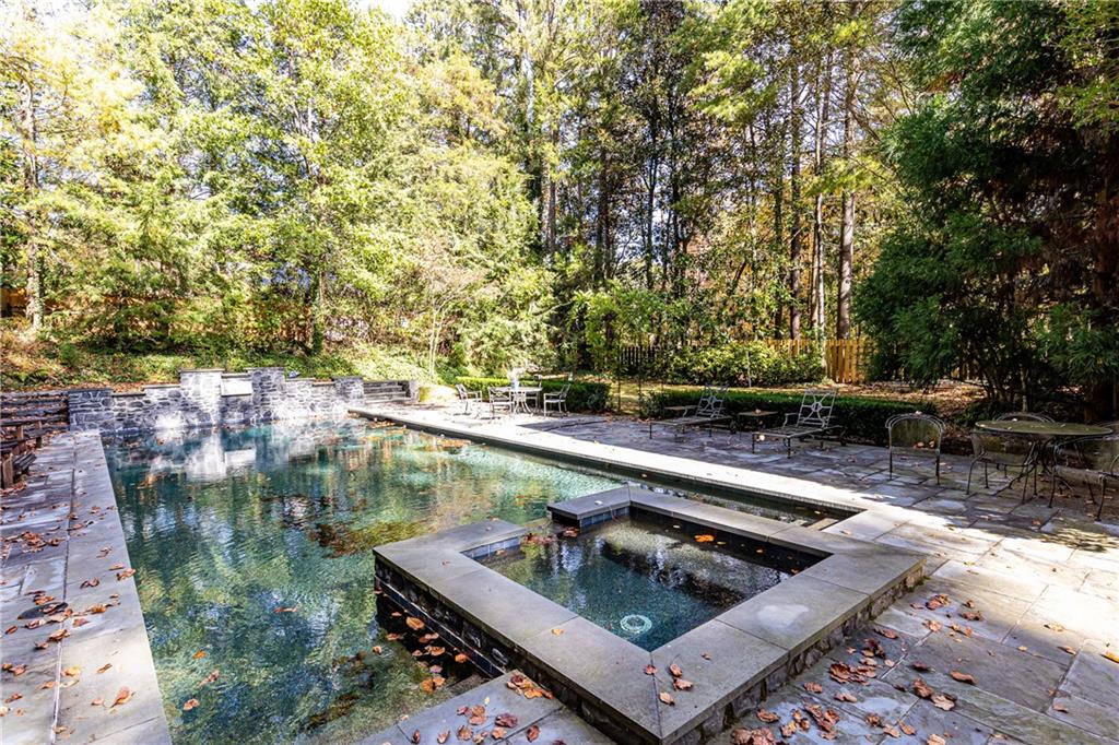 4322 Sentinel View NW
