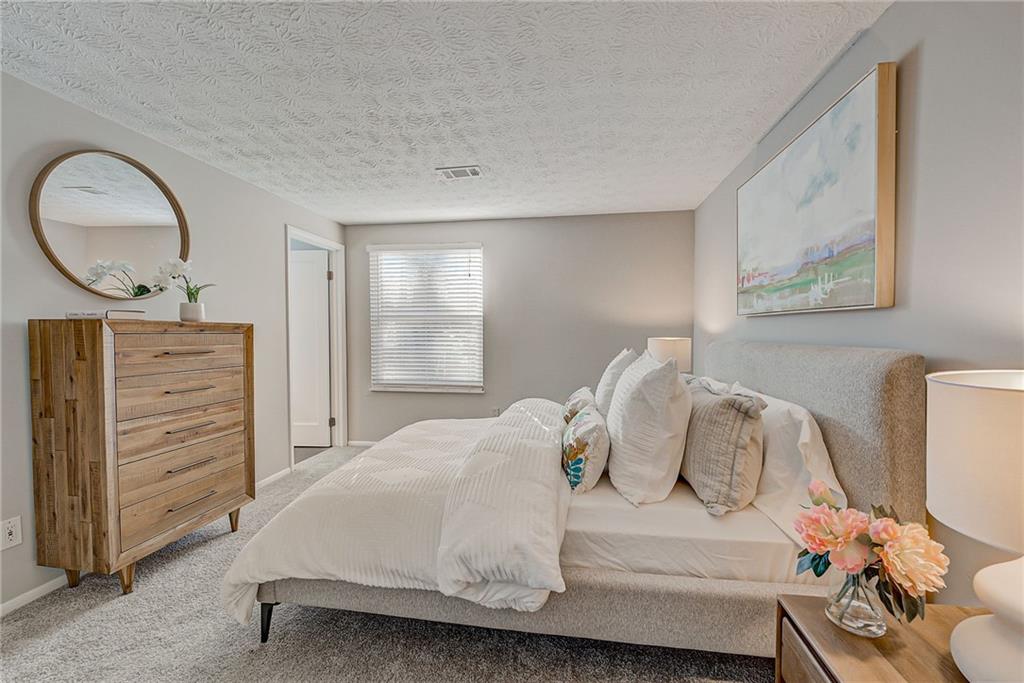 2833 Pine Meadow Drive