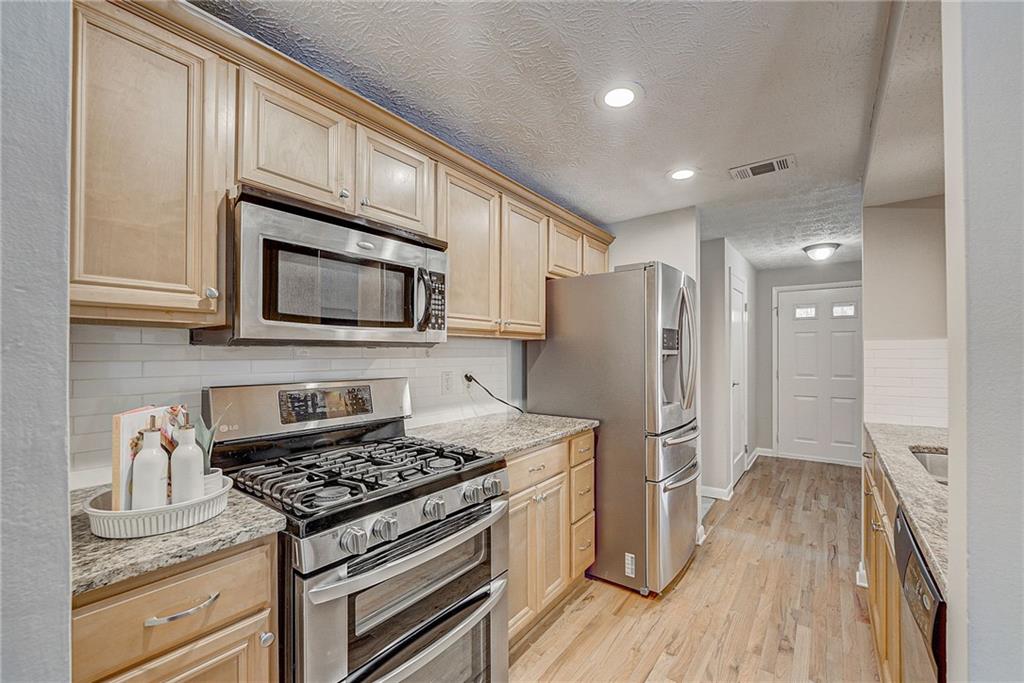 2833 Pine Meadow Drive
