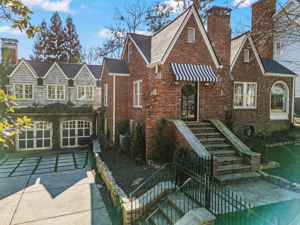 820 Wilson Road NW