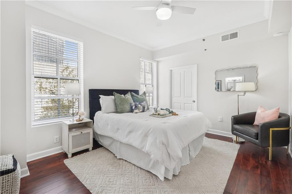 1101 Juniper Street NE Unit 231