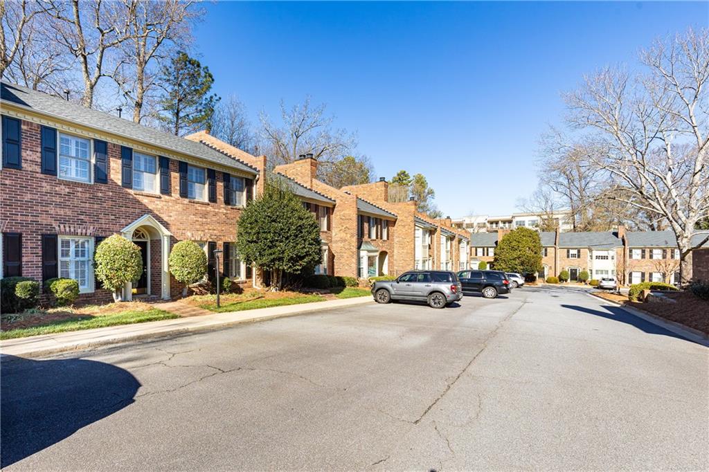 28 Howell Mill Plantation NW