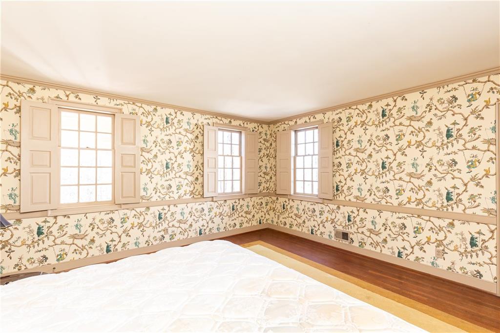 1961 River Forest Road NW