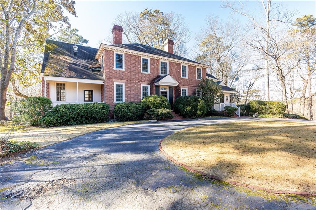 1961 River Forest Road NW