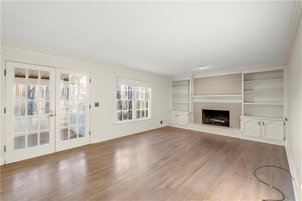 4687 Amberwood Trail