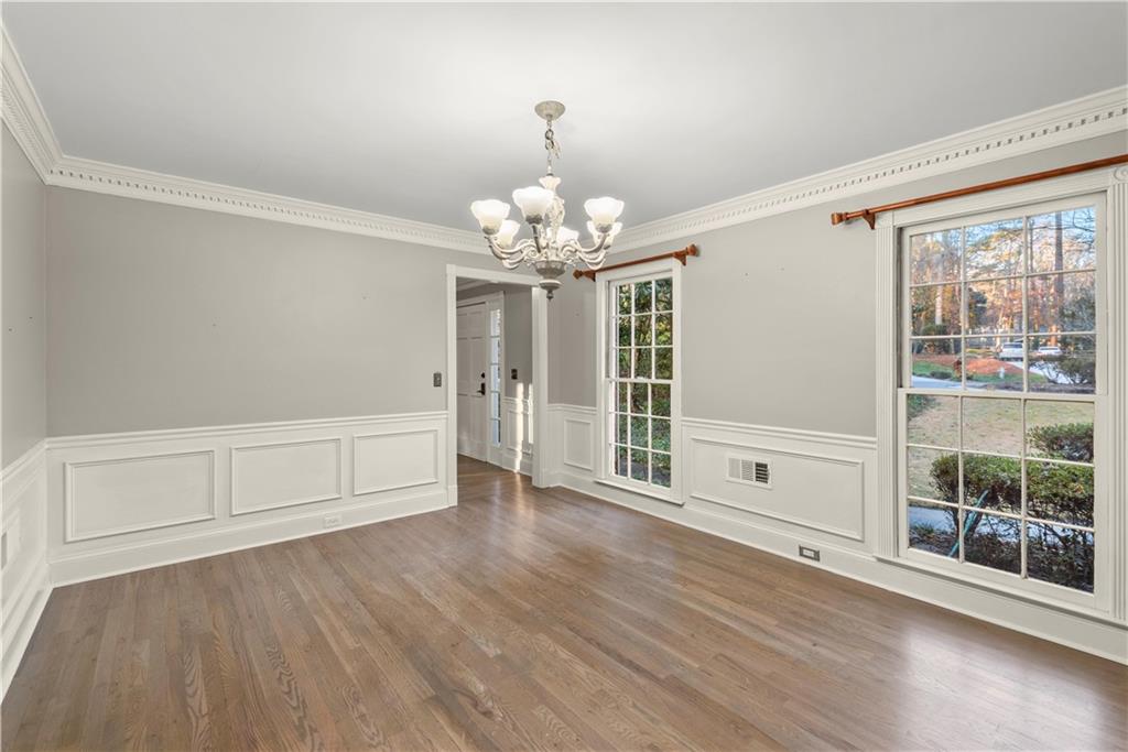 4687 Amberwood Trail