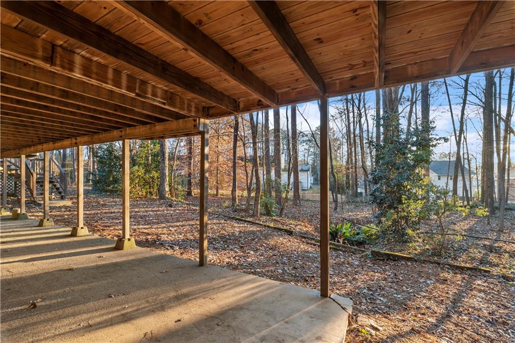 4687 Amberwood Trail