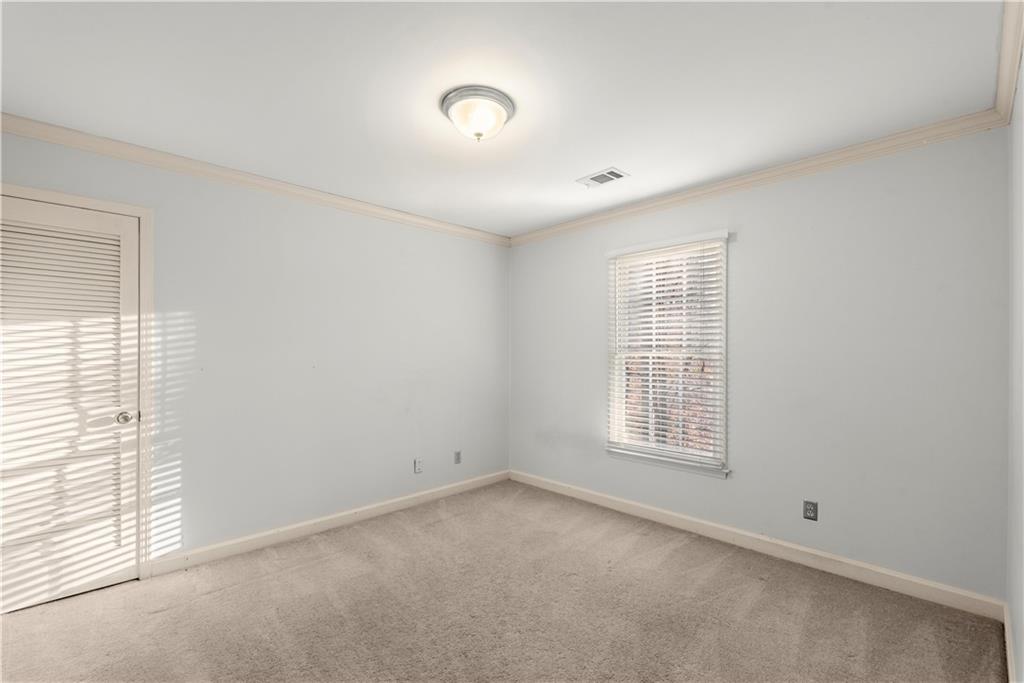 4687 Amberwood Trail