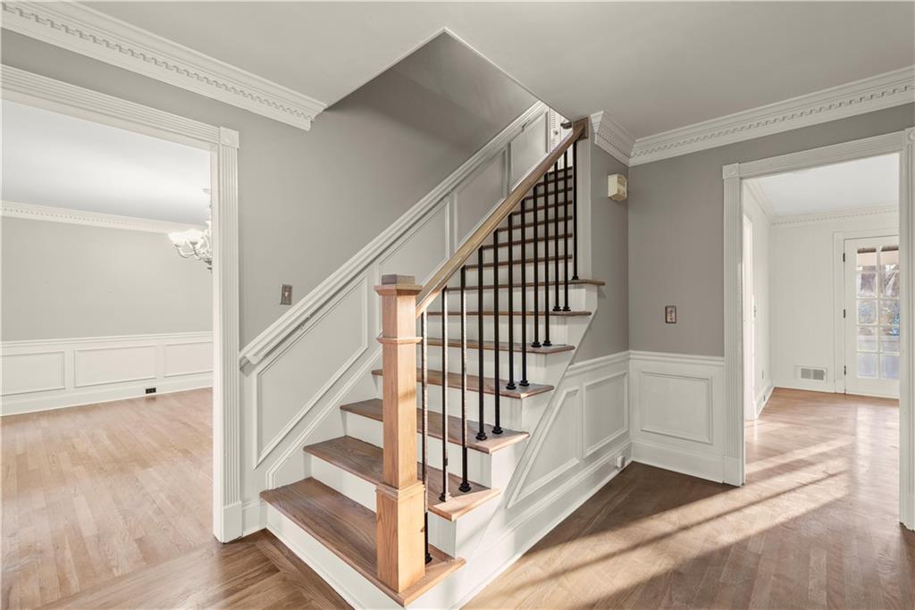 4687 Amberwood Trail