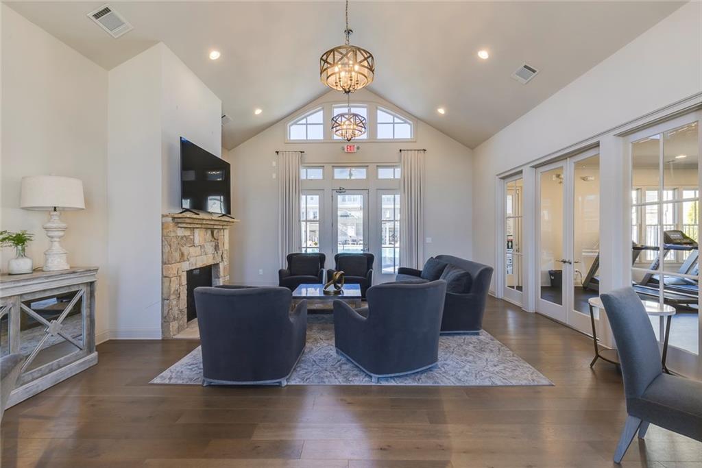 2510 Skyland Drive NE