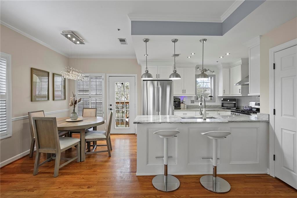 1320 Stillwood Chase NE