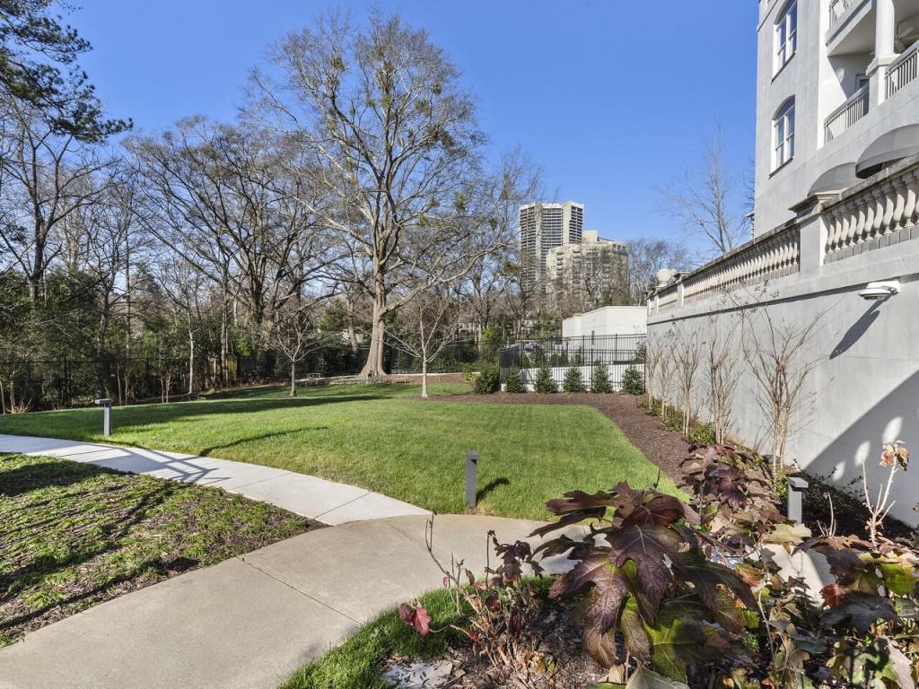 2500 Peachtree Road NW Unit 506N