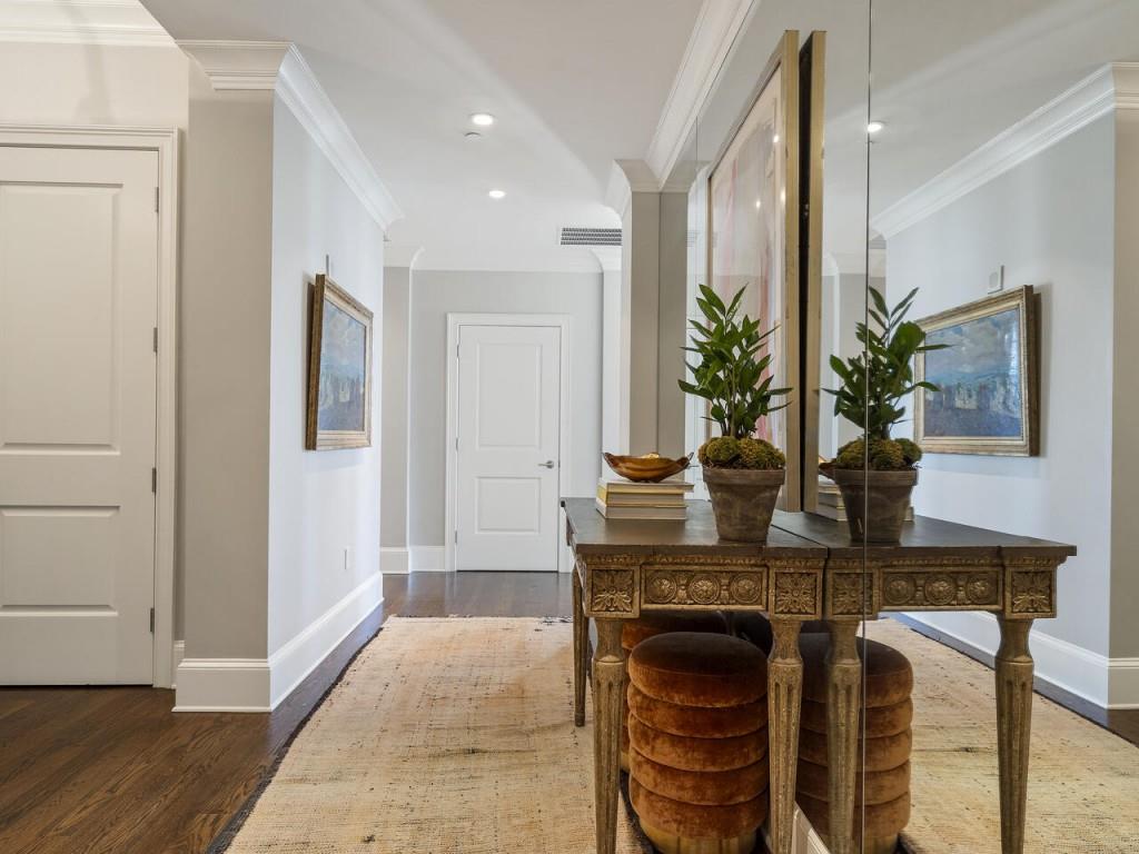 2500 Peachtree Road NW Unit 506N