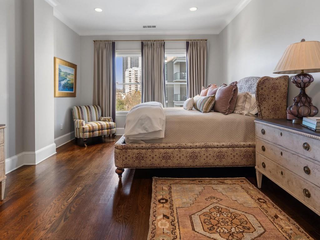 2500 Peachtree Road NW Unit 506N