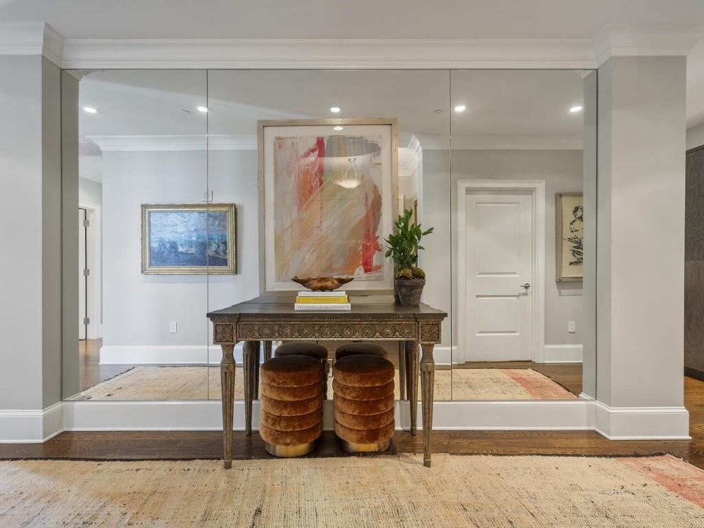 2500 Peachtree Road NW Unit 506N