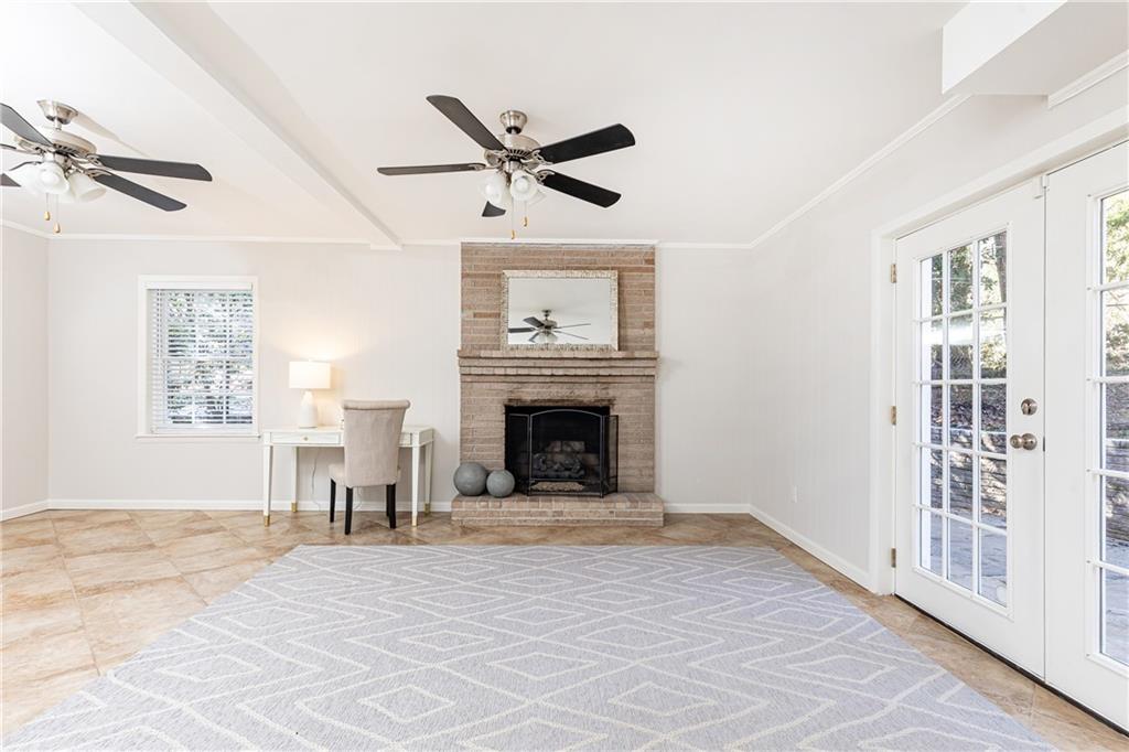 6536 Wright Road