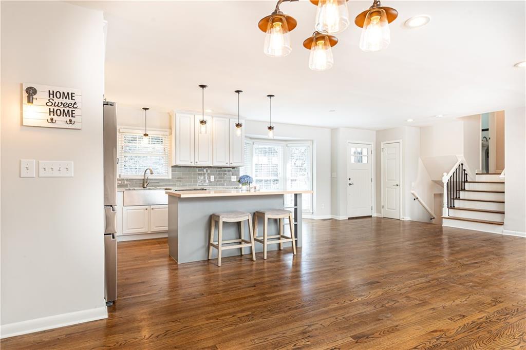 6536 Wright Road