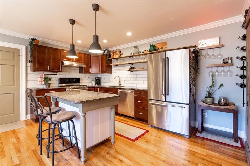 880 Glendale Terrace NE Unit 8