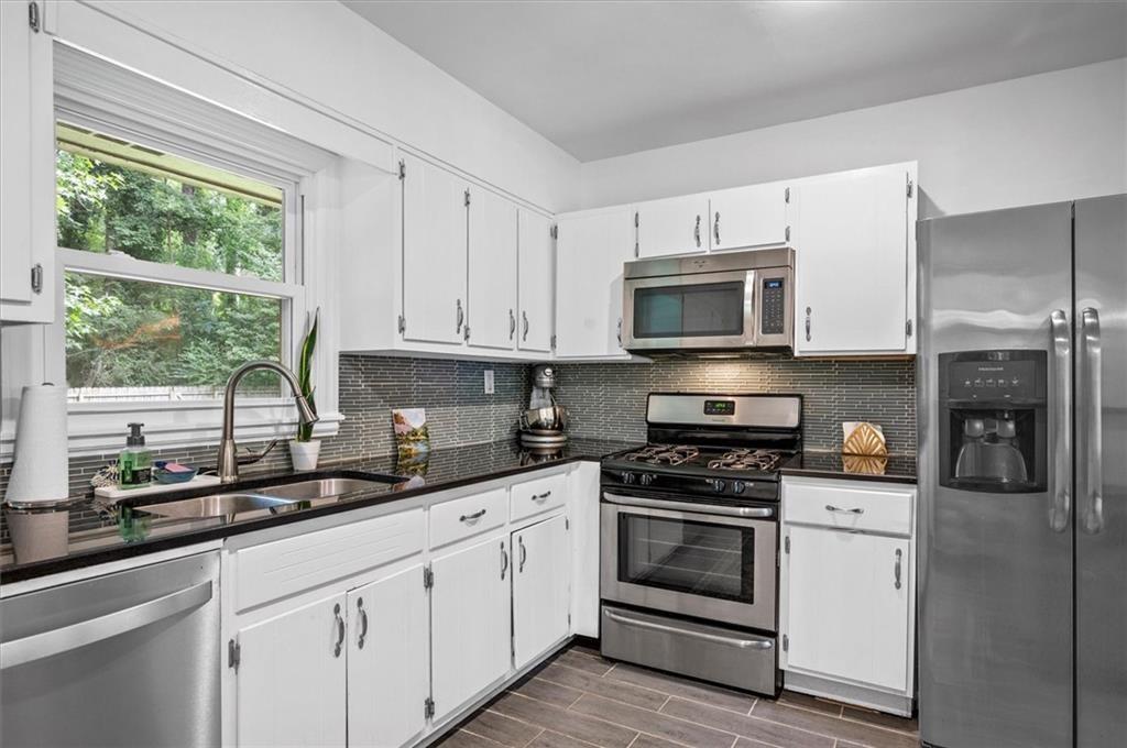 2382 Hunting Valley Drive