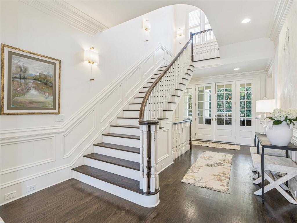 3010 Lancaster Square