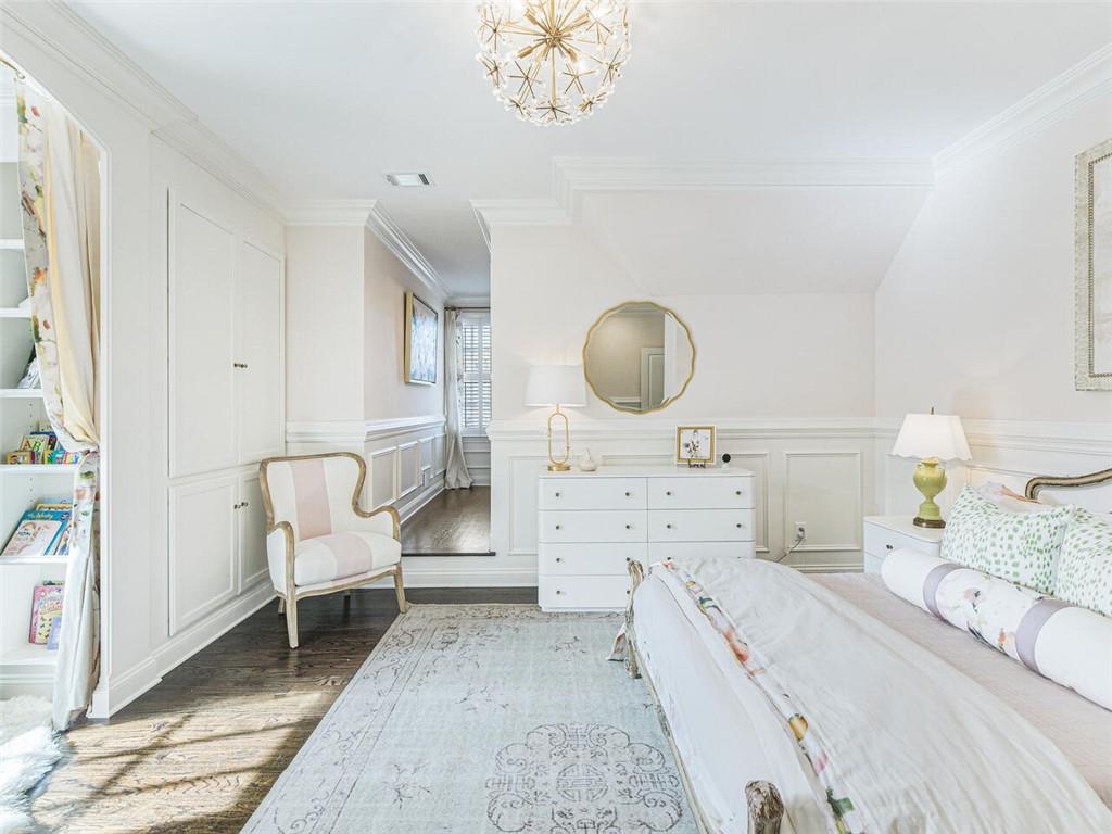3010 Lancaster Square