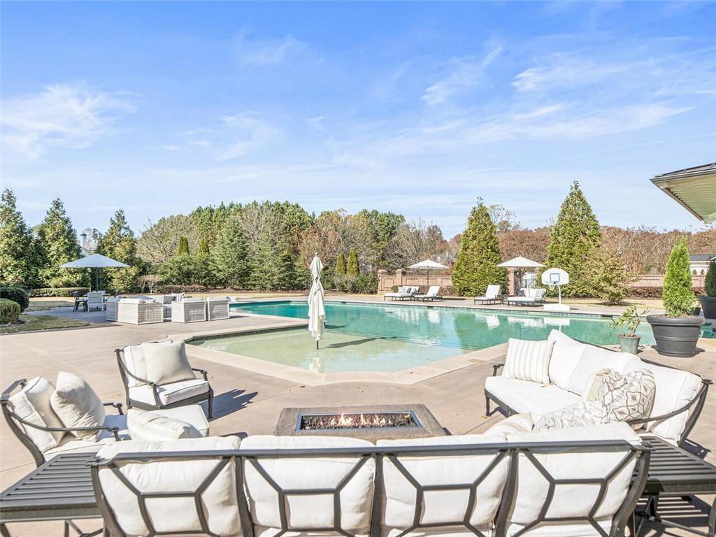 3010 Lancaster Square