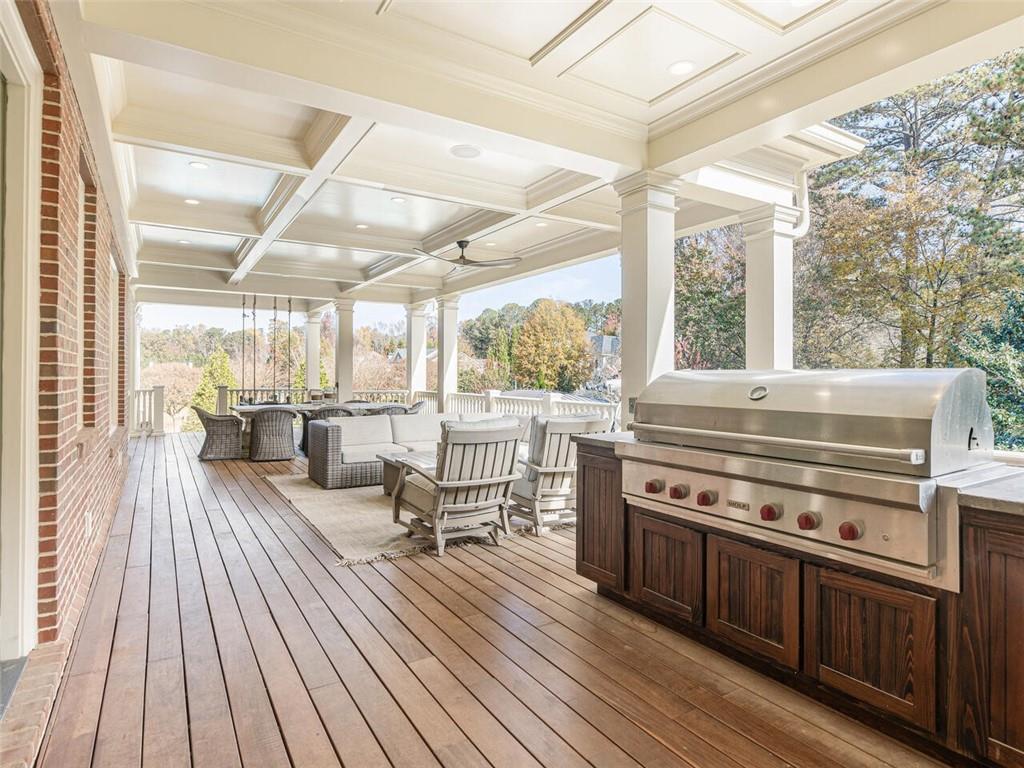 3010 Lancaster Square