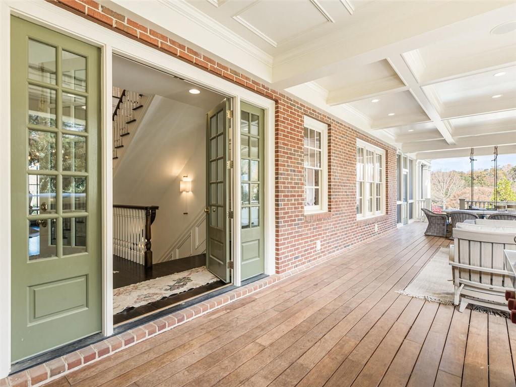3010 Lancaster Square