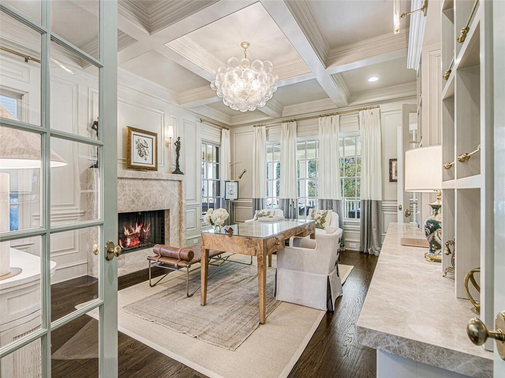 3010 Lancaster Square