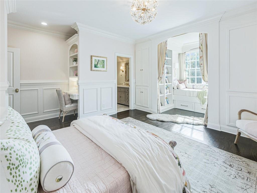 3010 Lancaster Square