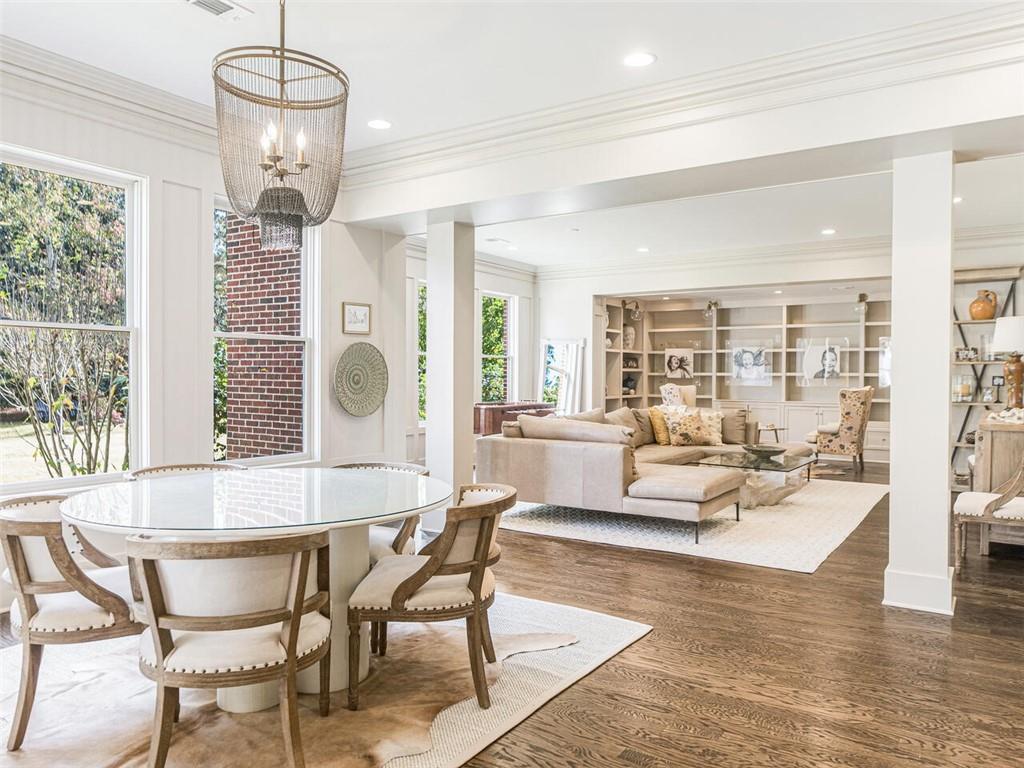 3010 Lancaster Square