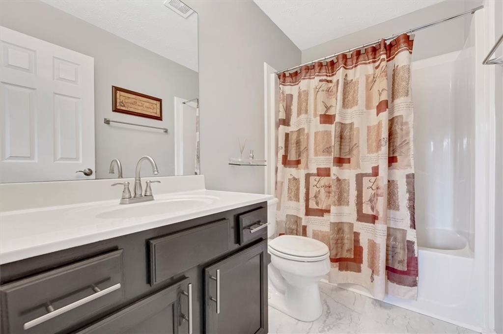 1211 Penhurst Way