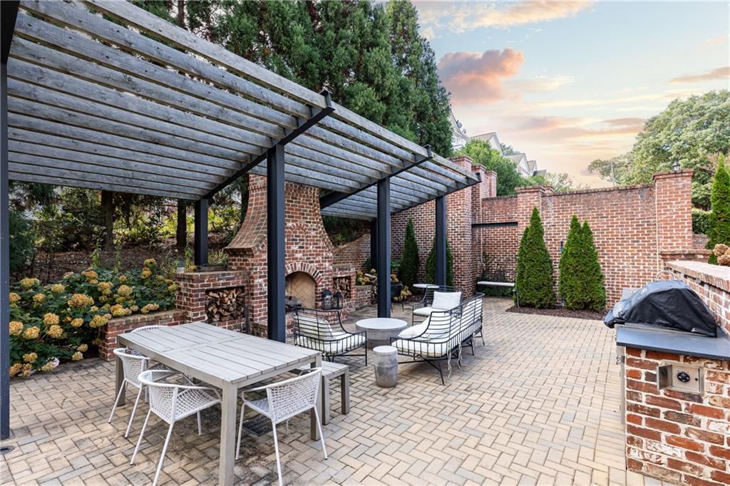 214 Vickery Falls Dr.