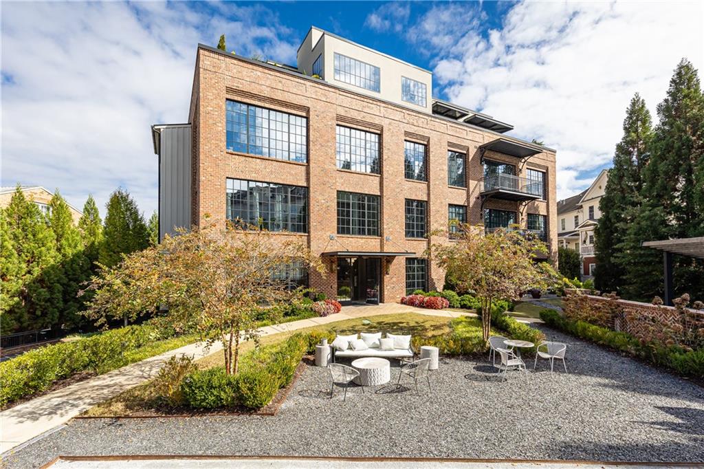 214 Vickery Falls Dr.