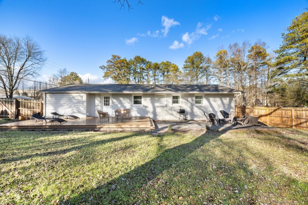 888 Ballew Drive NW