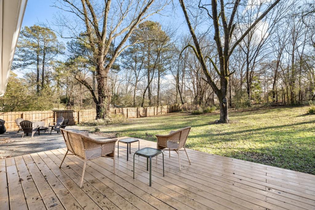 888 Ballew Drive NW