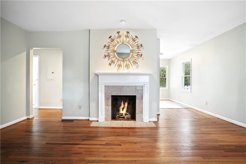 3176 Clairwood Terrace