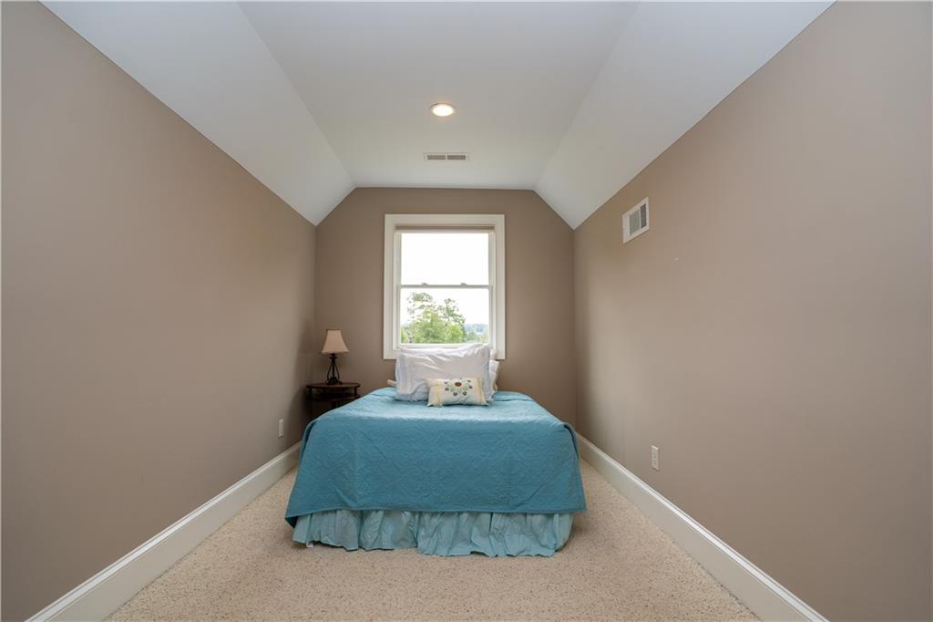 103 Hawks Ridge