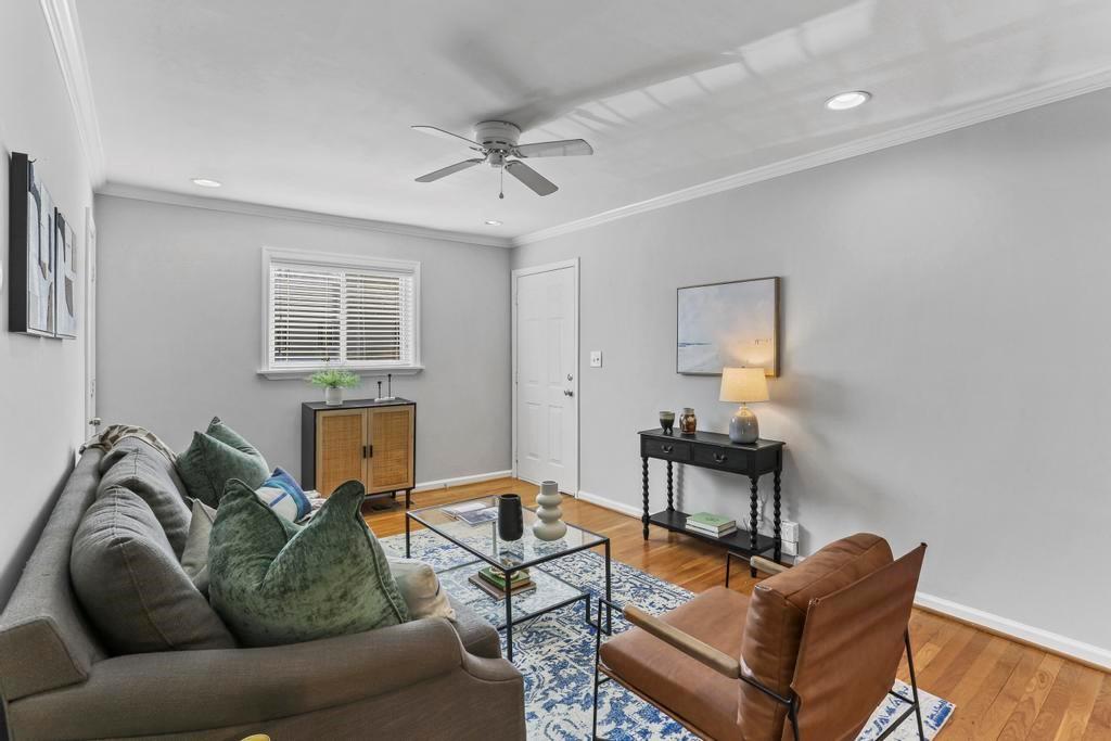 224 Olympic Place Unit 18