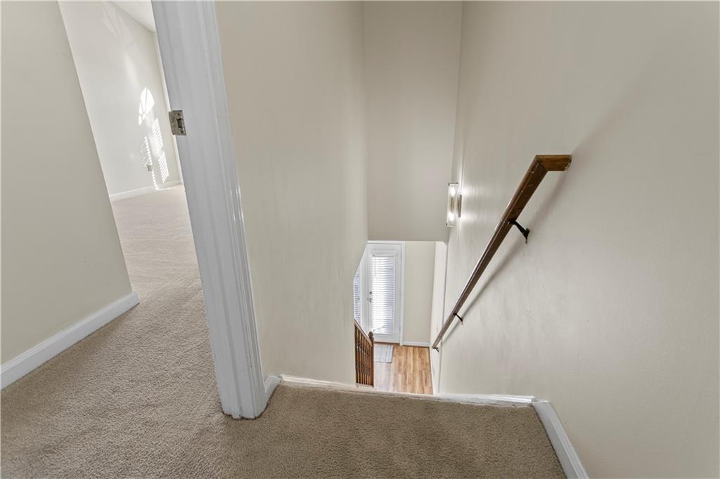 4044 Elm Street